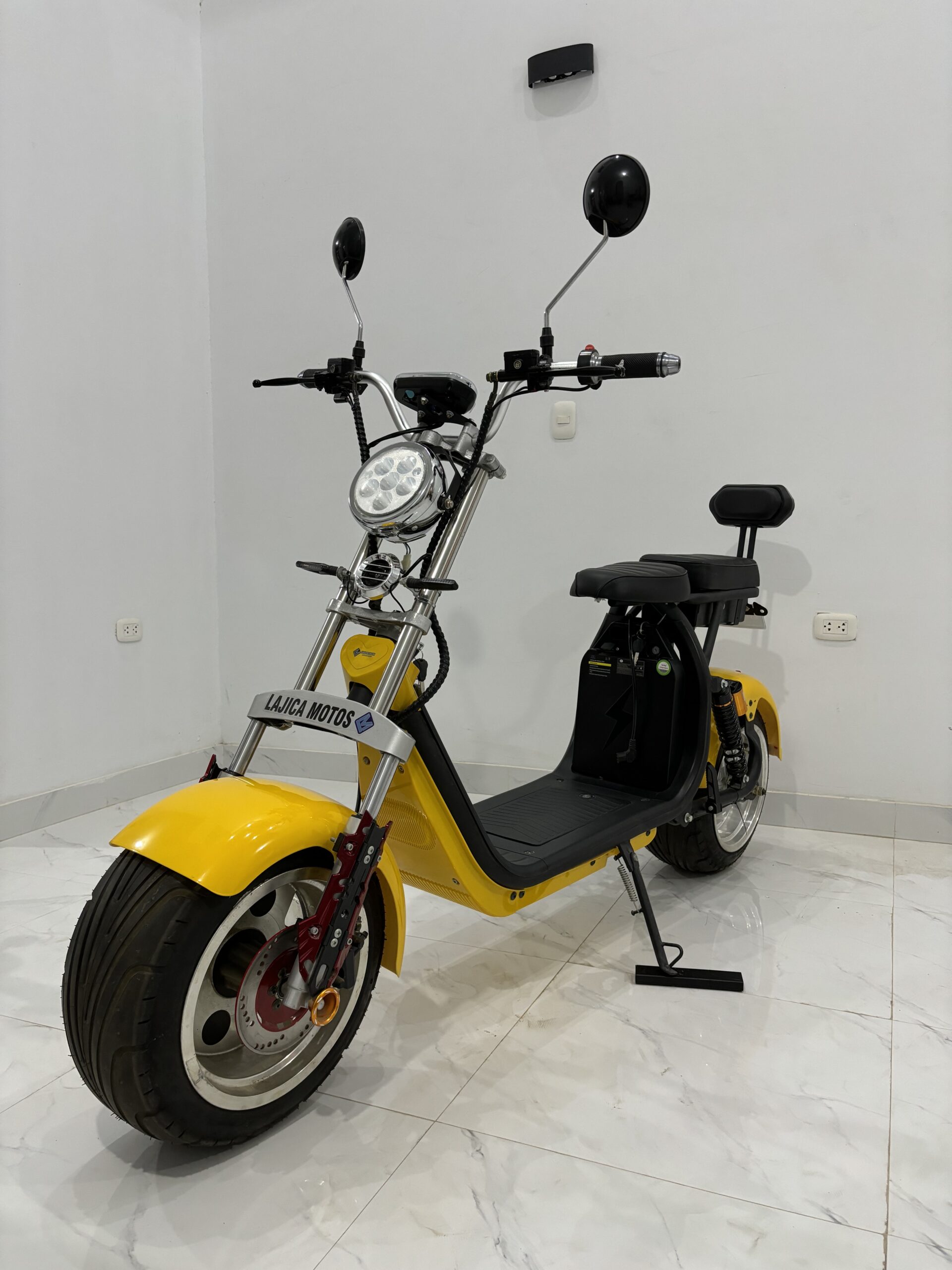 Moto Scooter 1500W. 60v -12AMP - 12 - Imagen 5